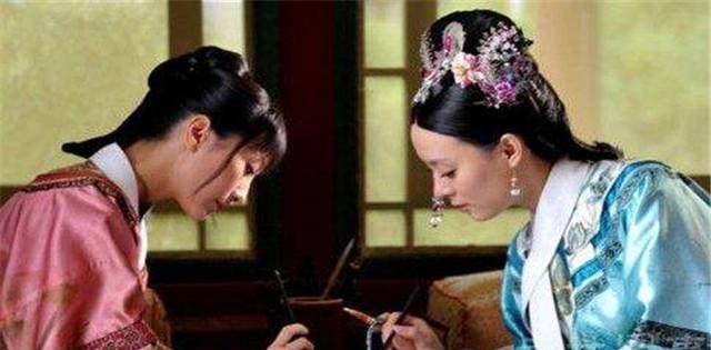 甄嬛传：谁观察到了？安陵容跳冰嬉舞时，果郡王在看哪？令人心酸