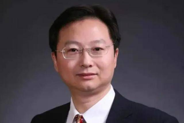 证监会原司长姚前被“双开”，涉利用虚拟货币搞权钱交易｜快讯